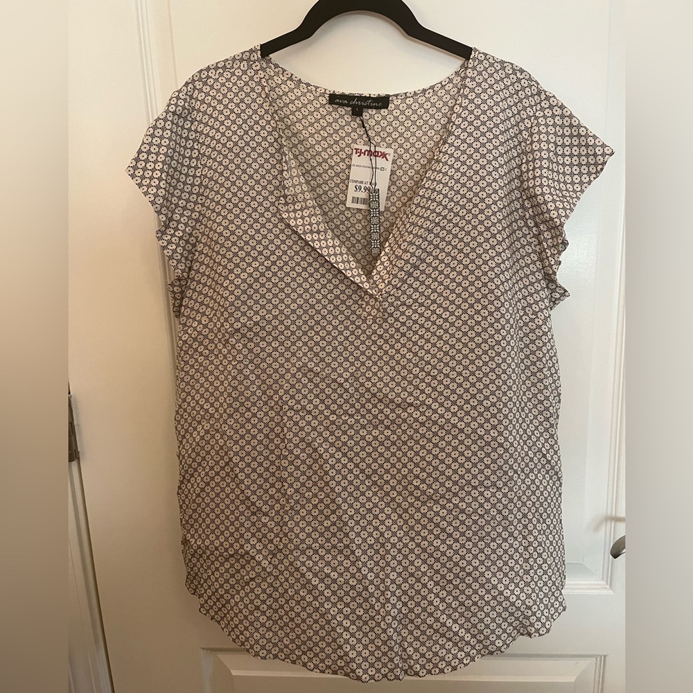 Women’s Blouse.